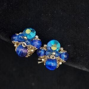 Vintage Japan Beaded Clip On Earrings Blue Clusters Aurora Borealis AB